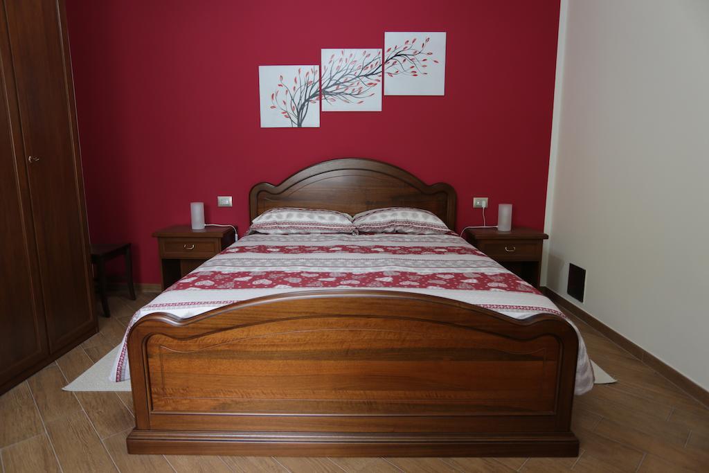 Mandoue Bed and Breakfast Pont-Saint-Martin Rum bild