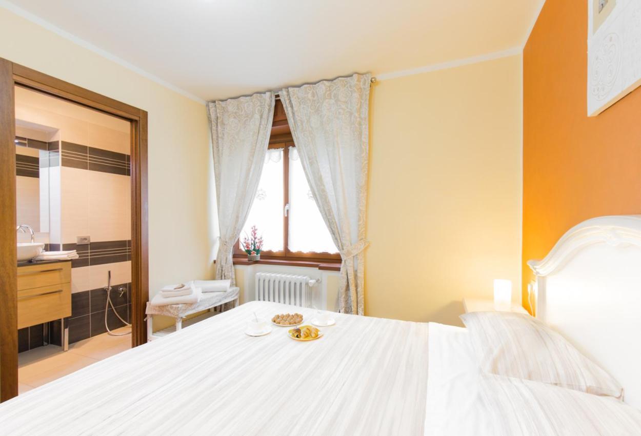 Mandoue Bed and Breakfast Pont-Saint-Martin Exteriör bild