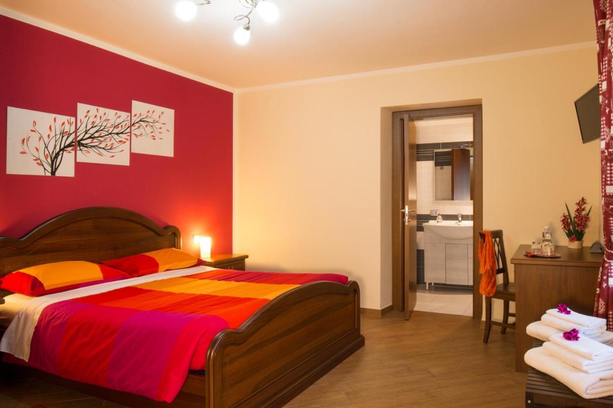 Mandoue Bed and Breakfast Pont-Saint-Martin Exteriör bild